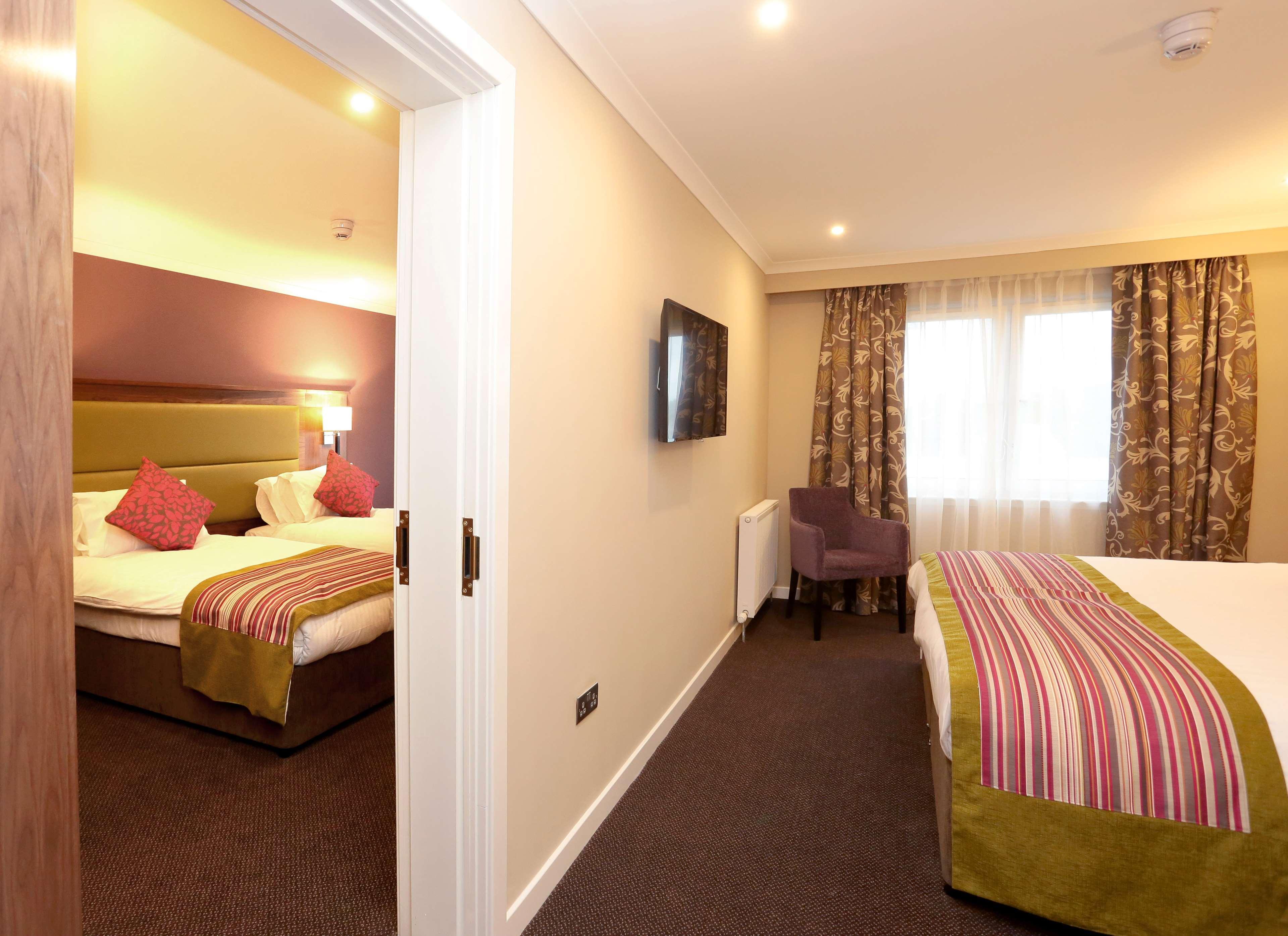 Woodlands Hotel, Bw Signature Collection 3*