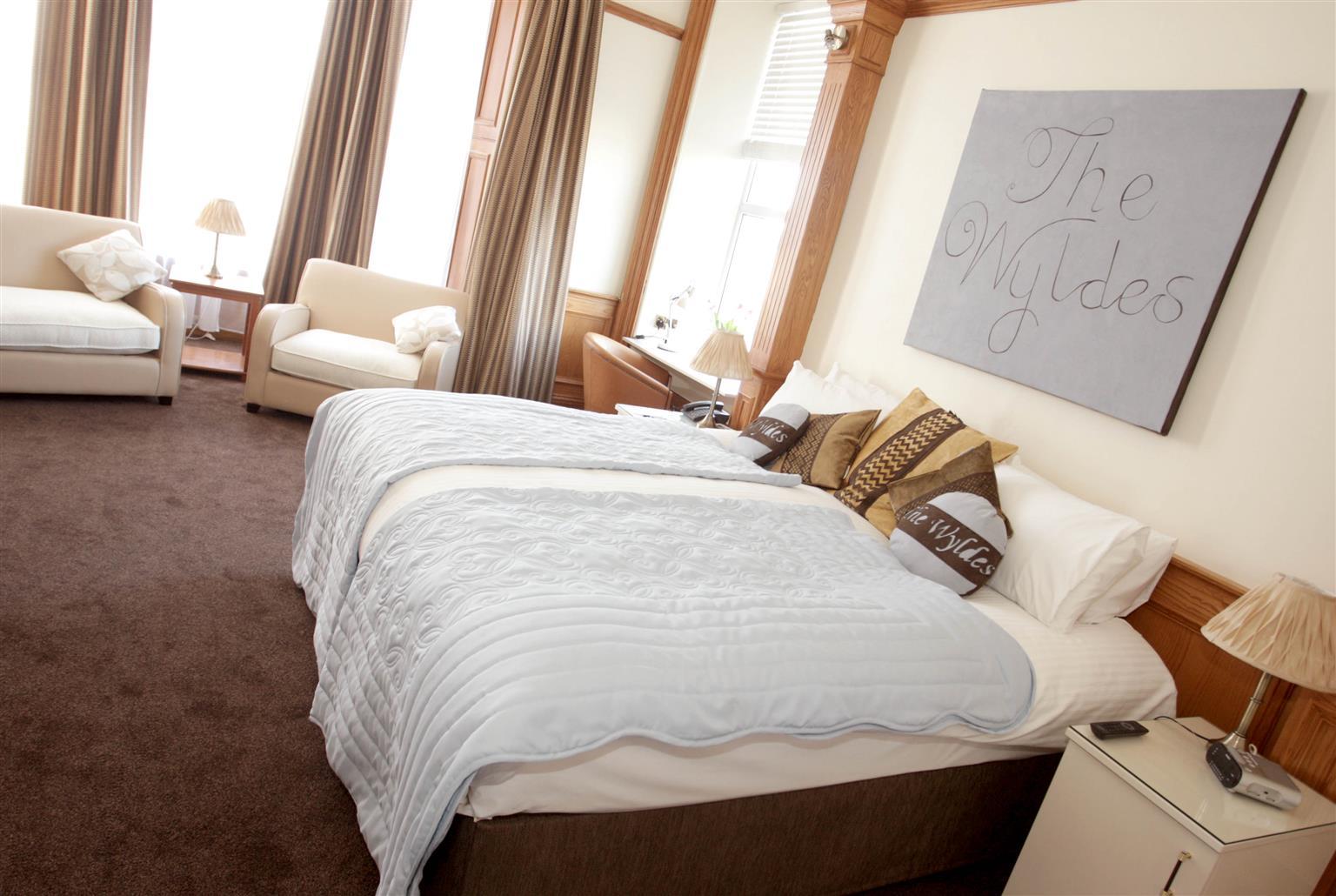 Woodlands Hotel, Bw Signature Collection Hotel 3*
